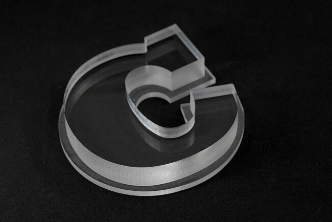 découpe lettrage PMMA enseigne aquitaine bordeaux